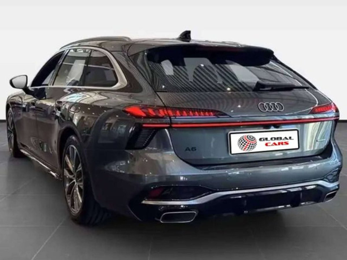 Audi A5 Avant 2.0 e-hybrid S line edition quattro 299cv s-tronic (3)
