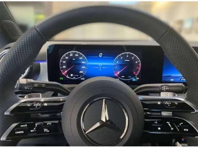 Mercedes-Benz Classe A Sedan 250 Automatic 4Matic 4p. Premium (9)