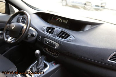 Renault Scenic E-Tech Electric XMod 1.5 dCi 110CV Limited (11)