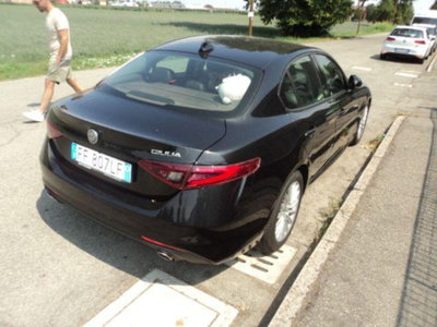 Alfa Romeo Giulia 2.2 Turbodiesel 180 CV AT8 Super (4)