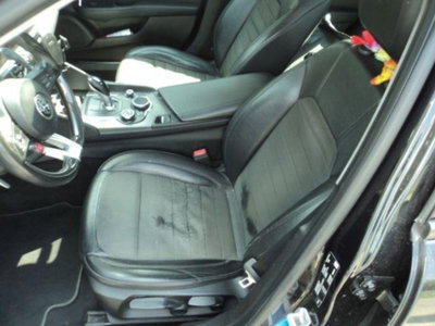Alfa Romeo Giulia 2.2 Turbodiesel 180 CV AT8 Super (5)