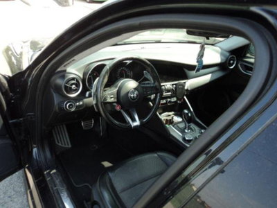 Alfa Romeo Giulia 2.2 Turbodiesel 180 CV AT8 Super (6)