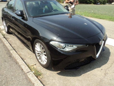Alfa Romeo Giulia 2.2 Turbodiesel 180 CV AT8 Super (9)