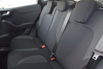 Ford Puma 1.0 EcoBoost Hybrid 125 CV S&S aut. Titanium Design (9)