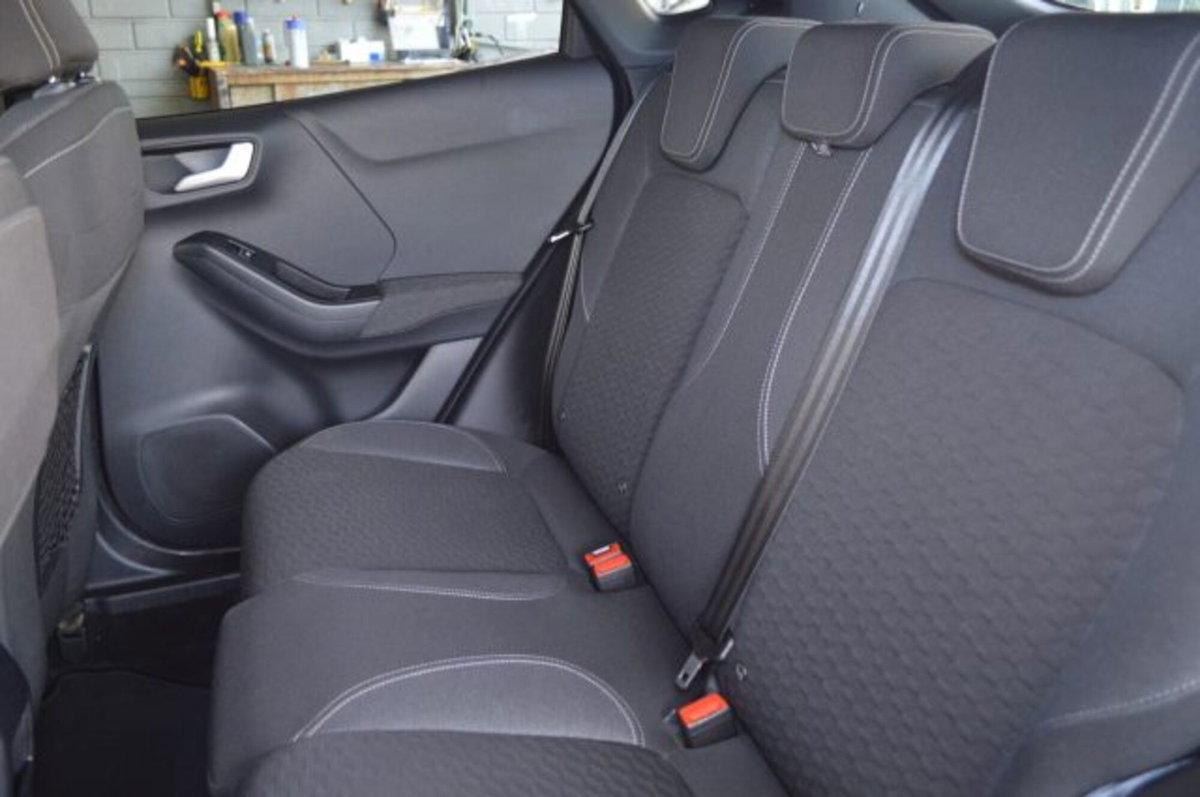 Ford Puma 1.0 EcoBoost Hybrid 125 CV S&S aut. Titanium X (9)