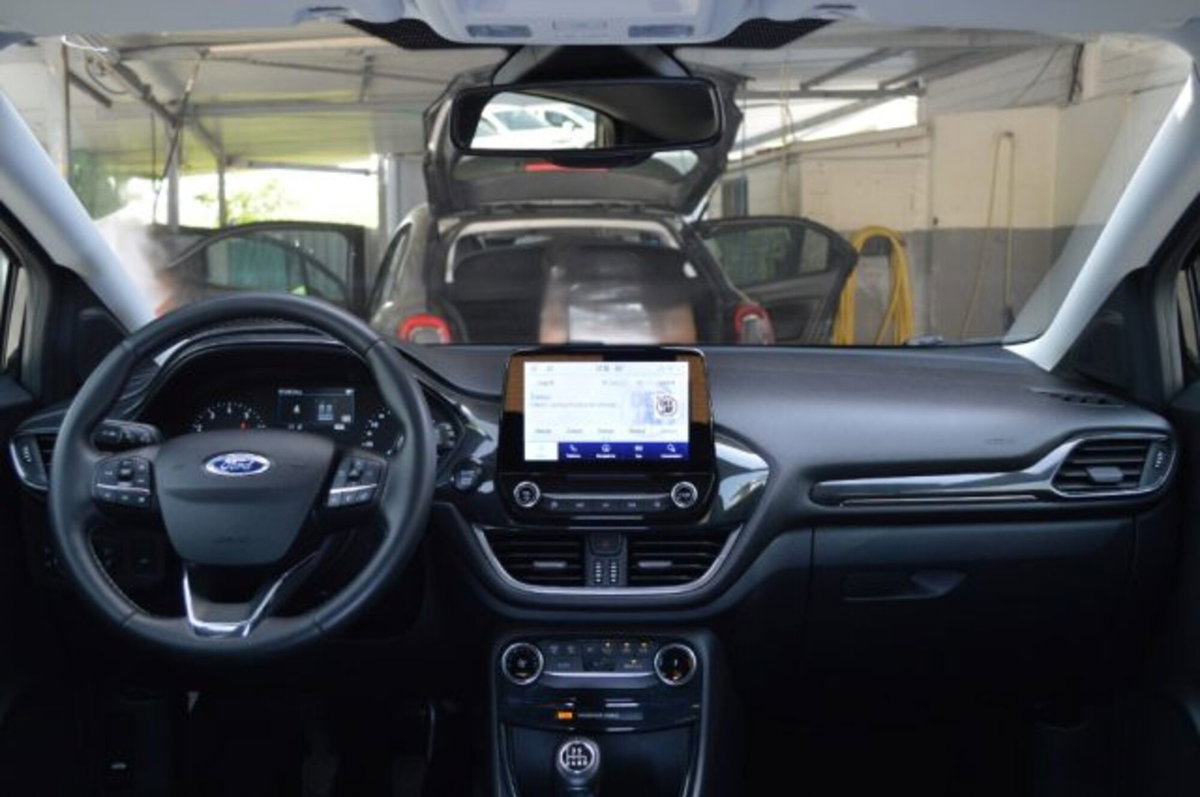 Ford Puma 1.0 EcoBoost Hybrid 125 CV S&S aut. Titanium X (6)