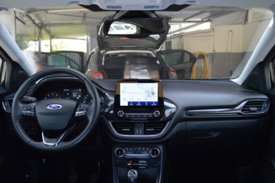 Ford Puma 1.0 EcoBoost Hybrid 125 CV S&S aut. Titanium X (6)