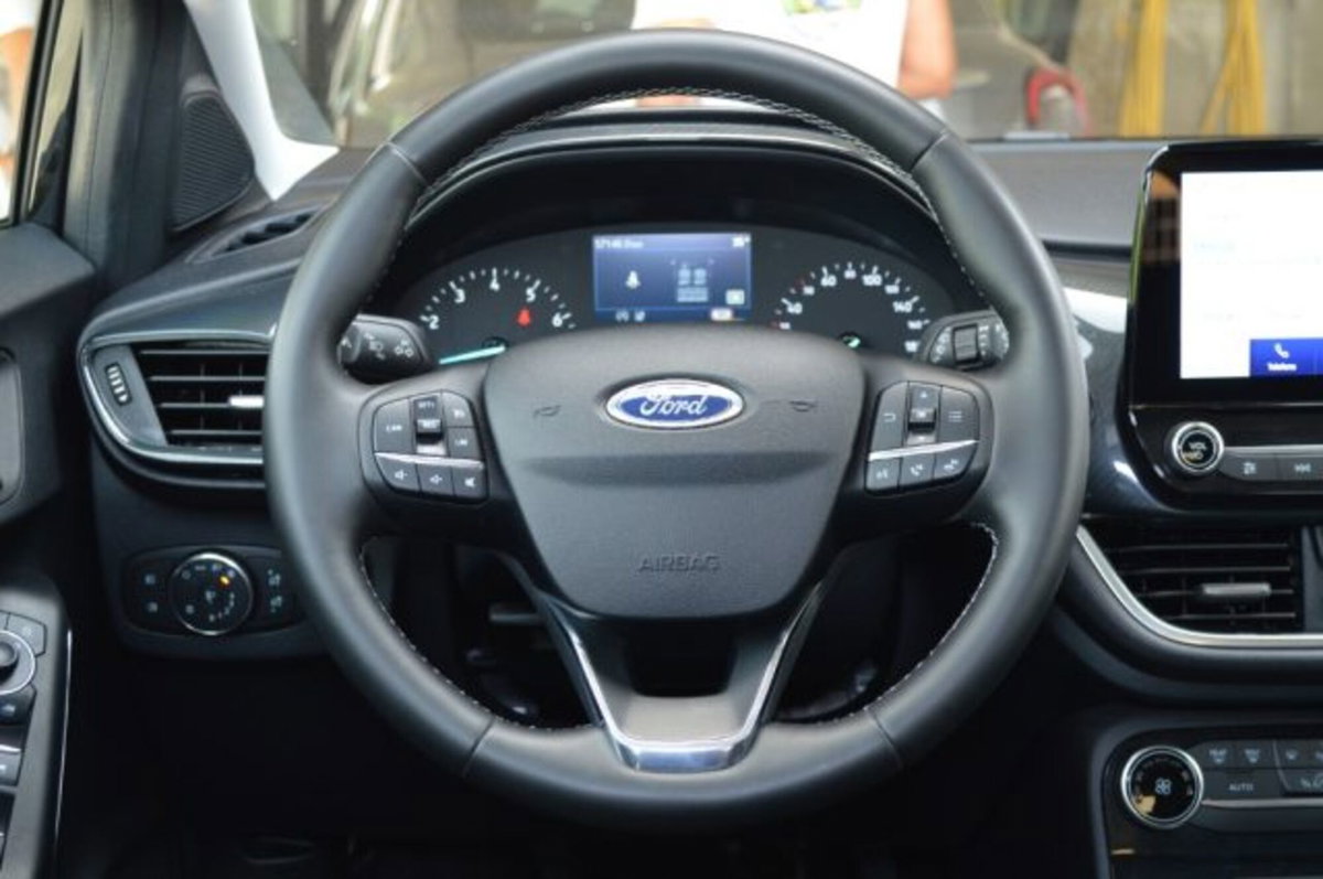 Ford Puma 1.0 EcoBoost Hybrid 125 CV S&S aut. Titanium X (9)