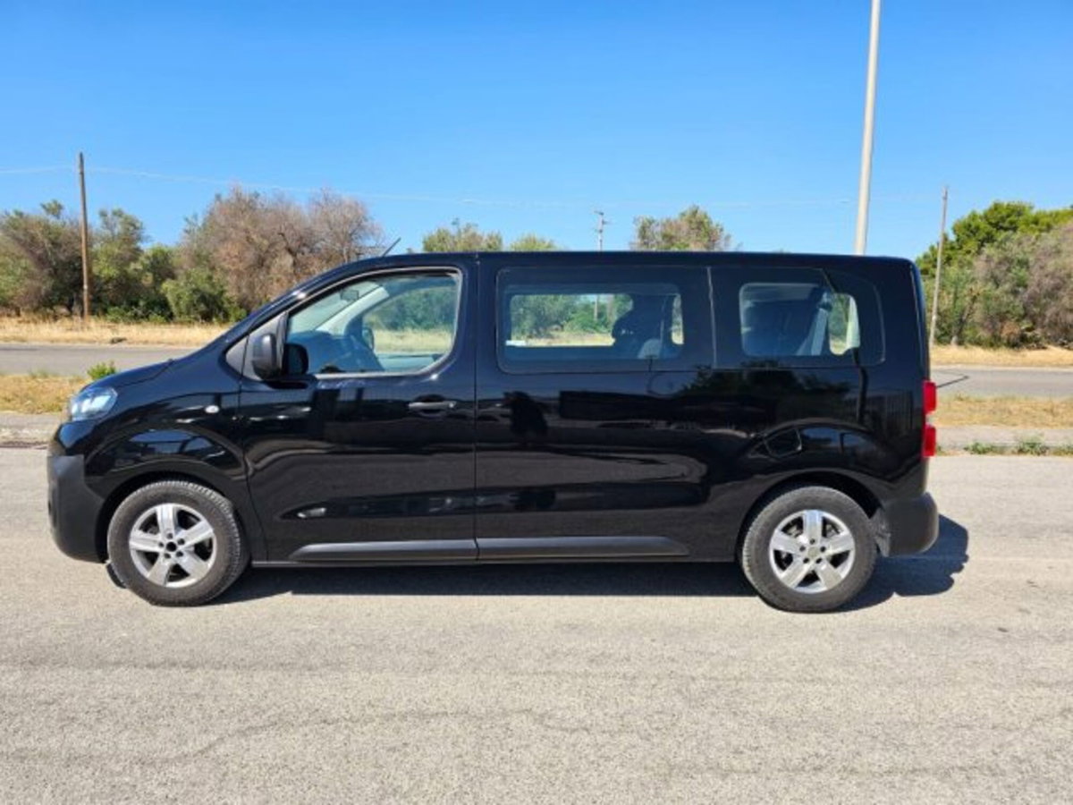 Opel Vivaro 1.5 Diesel 120CV S&S PL-SL-TN L (10)