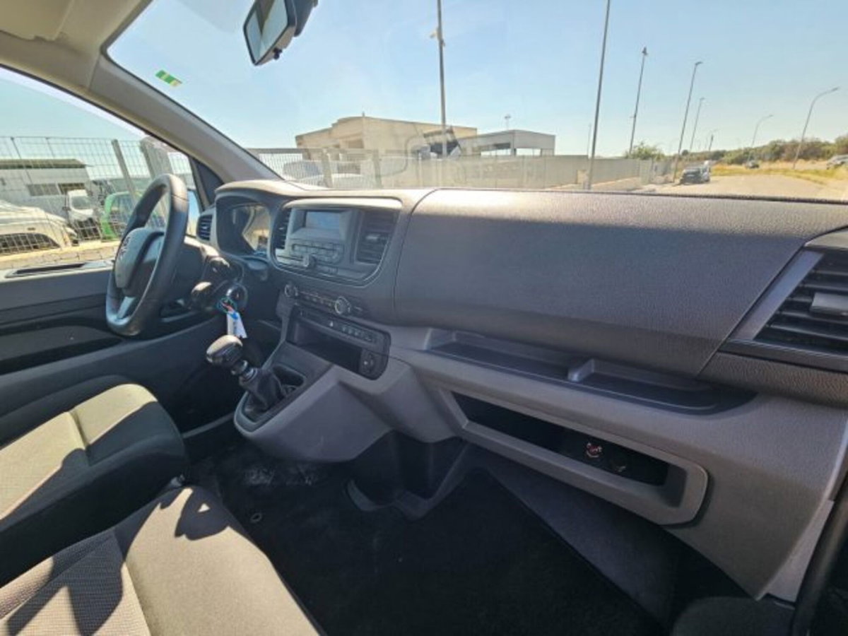 Opel Vivaro 1.5 Diesel 120CV S&S PL-SL-TN L (14)