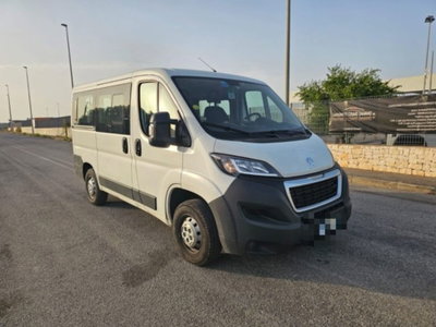 Peugeot Boxer Furgone 330 2.0 BlueHDi/110CV FAP PC-TN Combi Comfort (3)