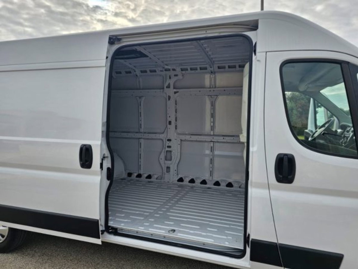 Fiat Ducato Furgone maxi 35 XLH2 2.3 mjt 140cv E6d-temp (4)