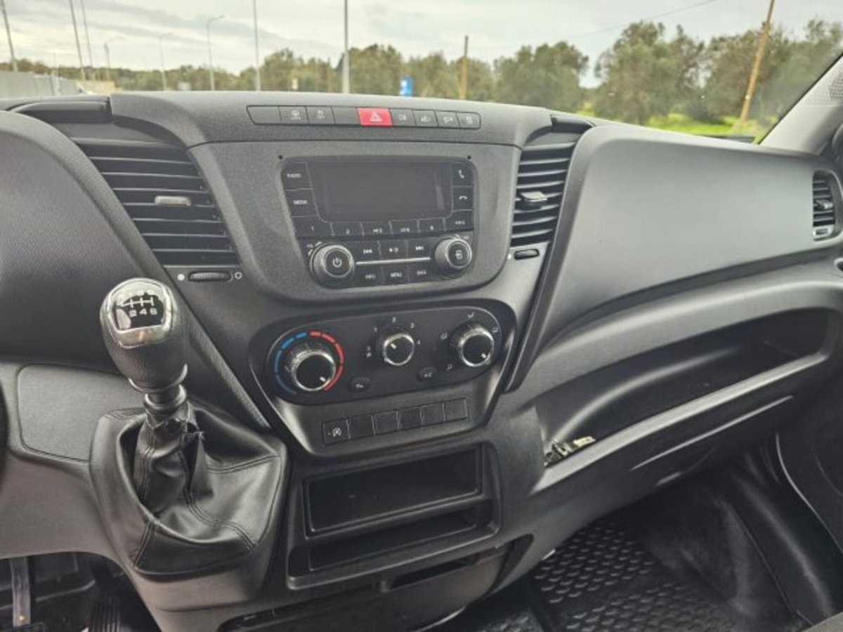 Iveco Daily Telaio 35C14 BTor 2.3 HPT PL-RG Cabinato (15)