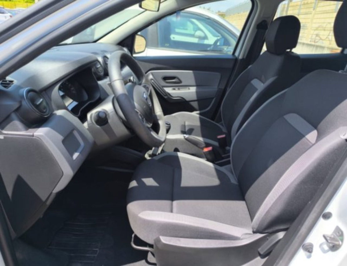 Dacia Duster 1.5 Blue dCi 8V 115 CV 4x4 Essential (7)