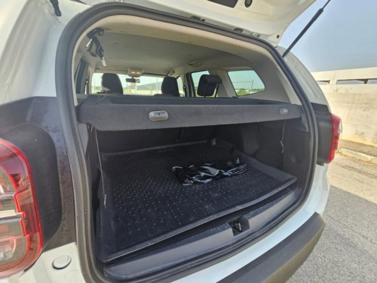 Dacia Duster 1.5 Blue dCi 8V 115 CV 4x4 Comfort (8)