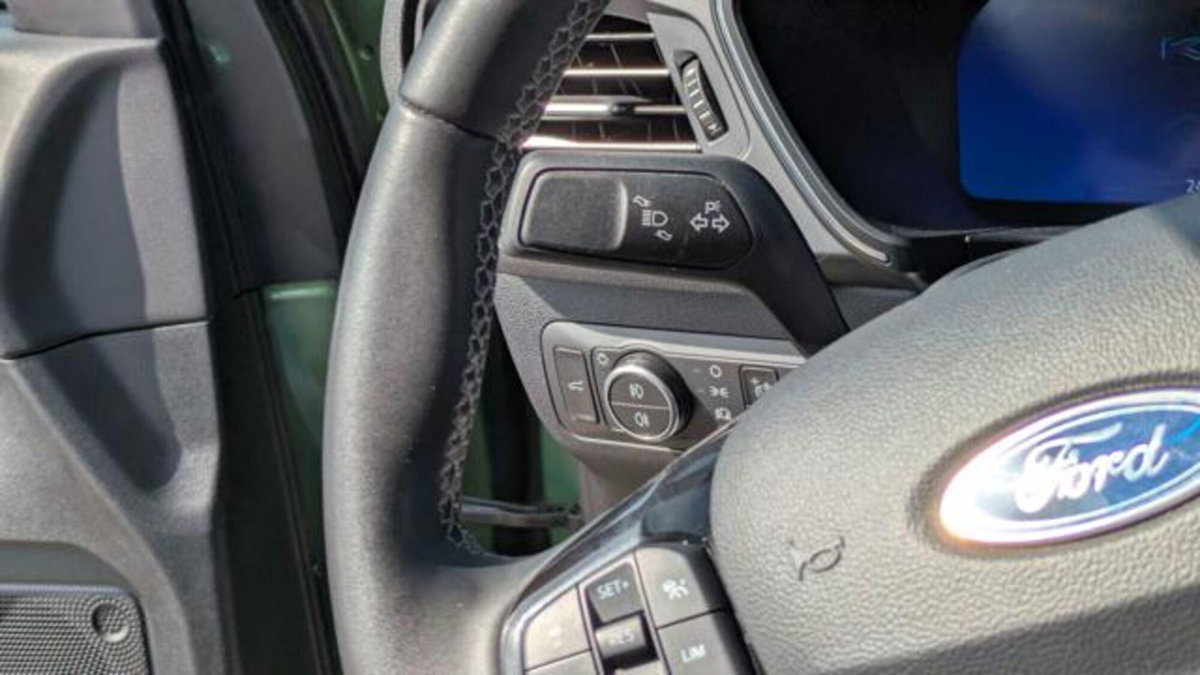Ford Kuga 1.5 ecoboost Titanium 2wd 150cv (11)