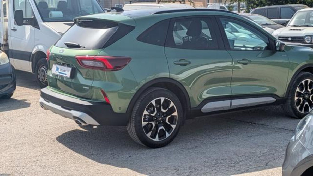 Ford Kuga 1.5 ecoboost Titanium 2wd 150cv (4)