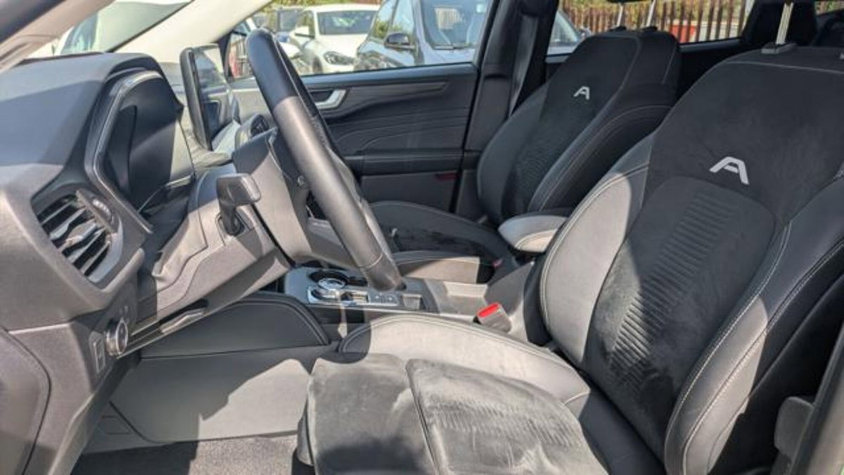 Ford Kuga 1.5 ecoboost Titanium 2wd 150cv (6)