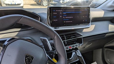 Peugeot 208 50 kWh Allure (14)