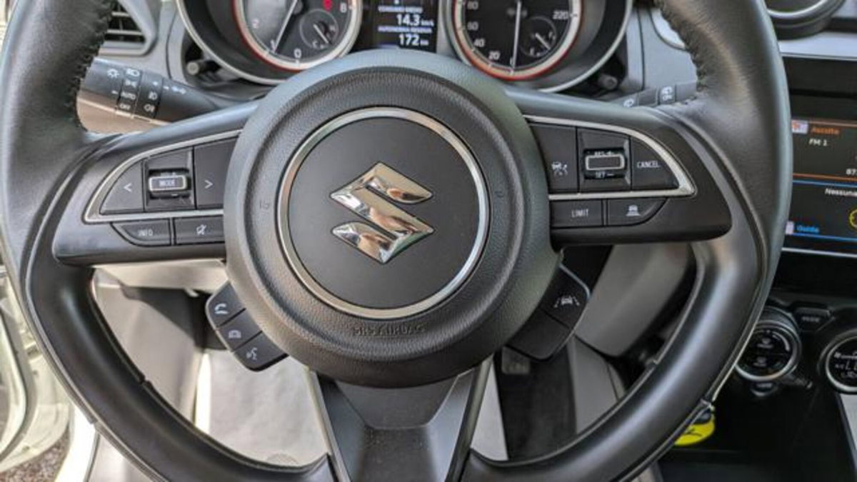 Suzuki Swift 1.2 Hybrid Cool (15)