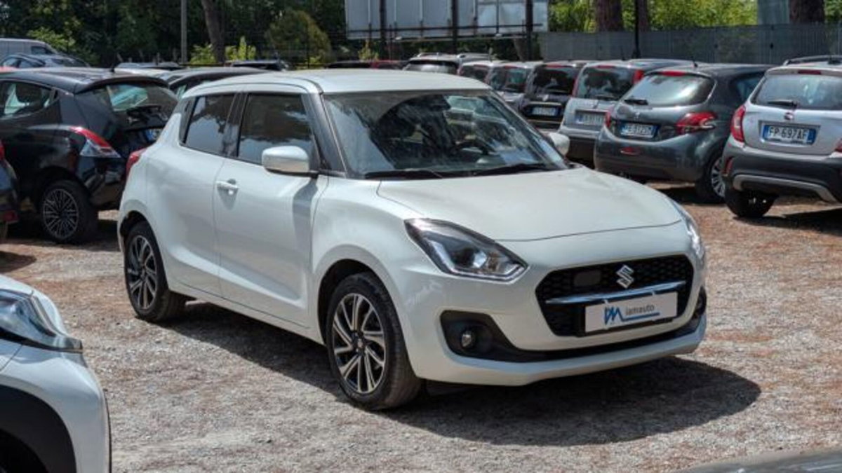Suzuki Swift 1.2 Hybrid Cool (3)