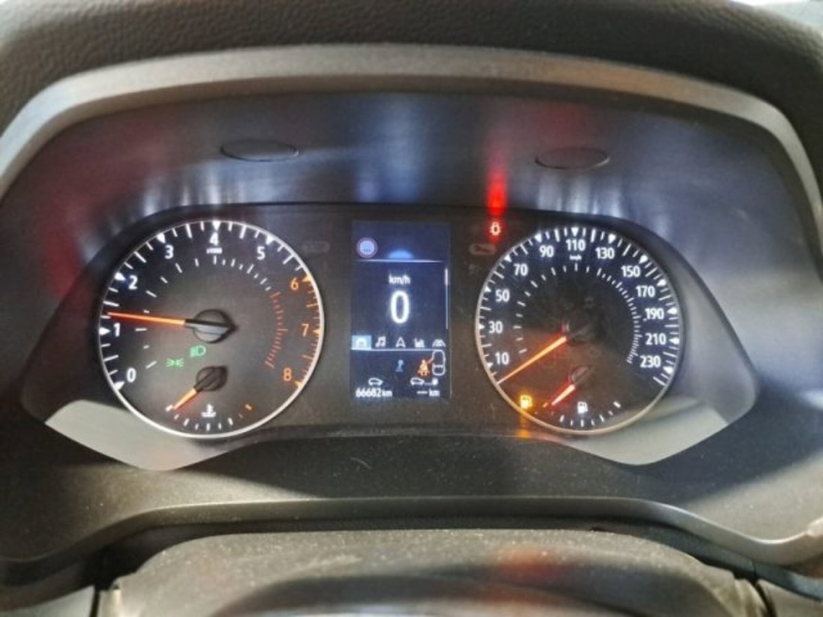 Renault Captur TCe 90 CV Business (7)