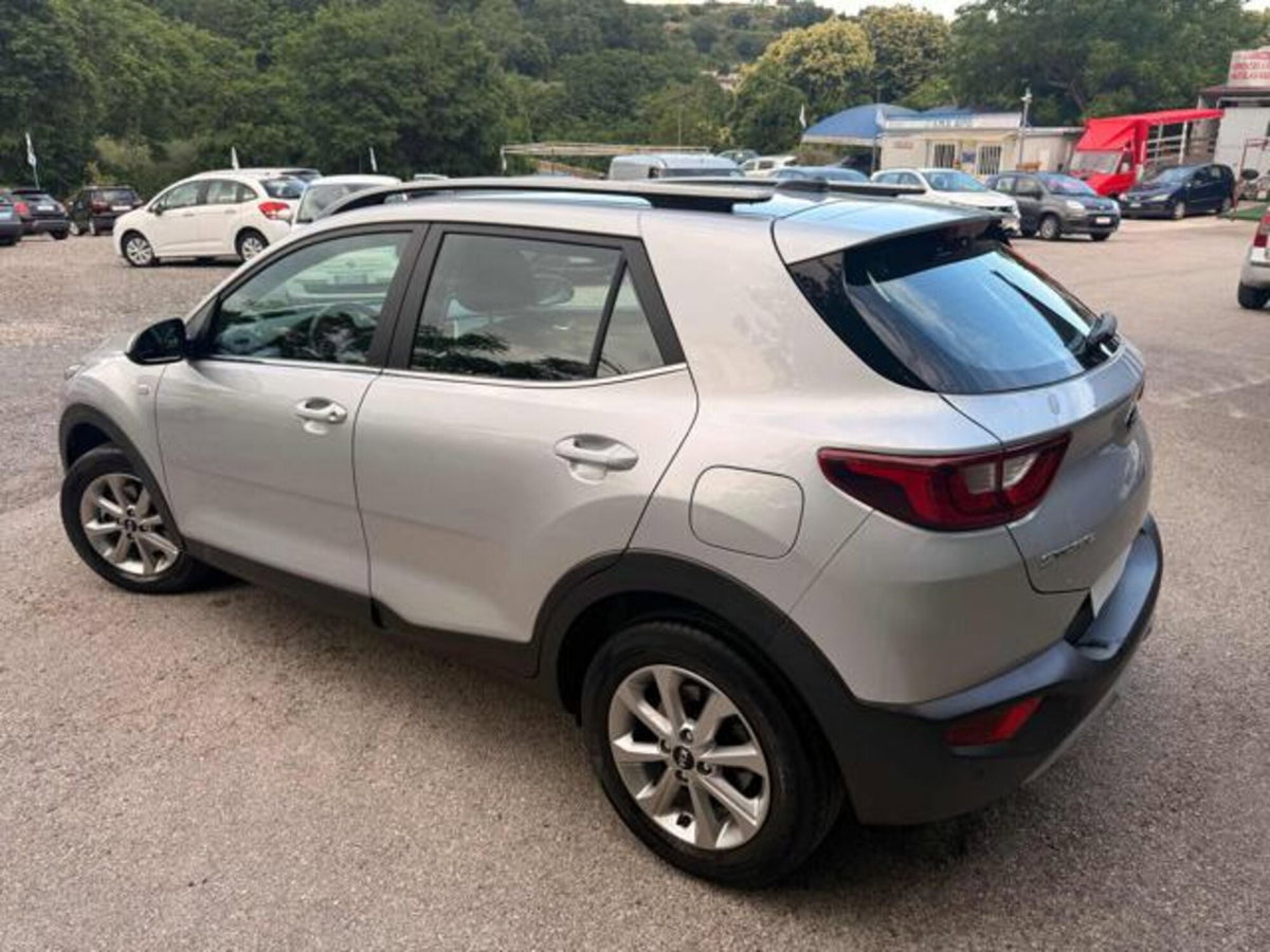 Kia Stonic 1.4 MPI EcoGPL Style (16)