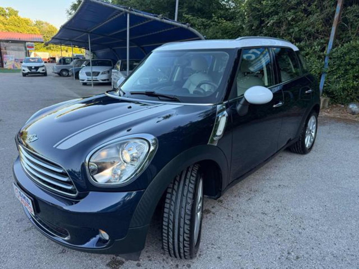 MINI Mini Countryman 1.6 Cooper D Countryman (2)
