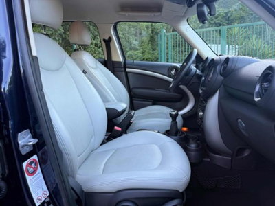 MINI Mini Countryman 1.6 Cooper D Countryman (5)