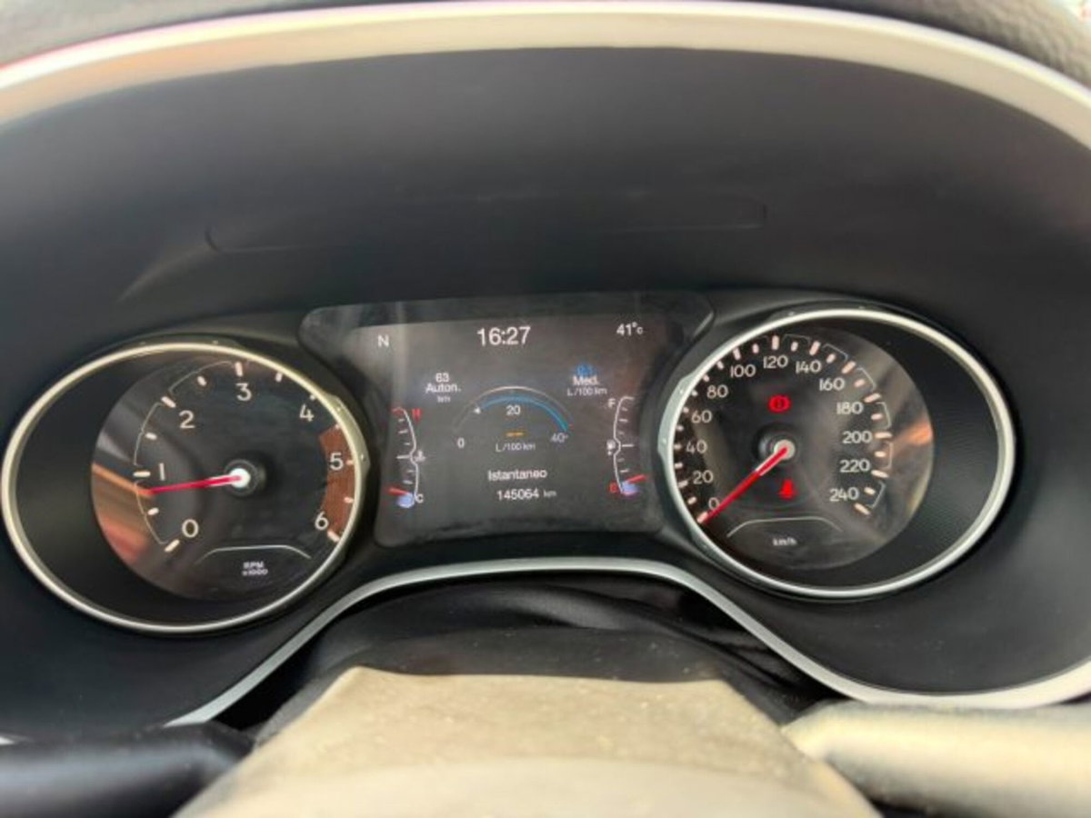 Jeep Compass 1.6 Multijet II 2WD Limited (12)