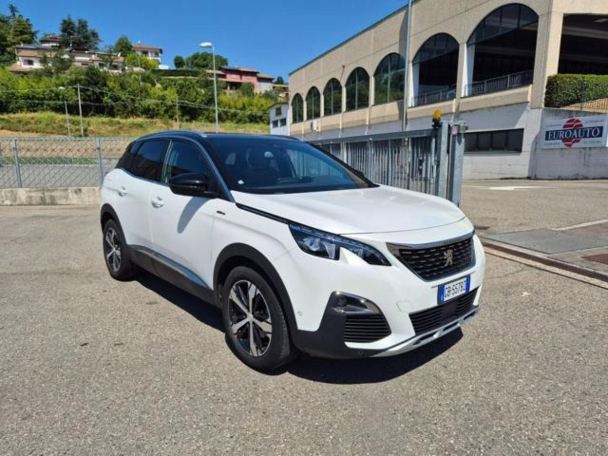 Peugeot 3008 BlueHDi 130 S&S EAT8 GT Line (5)
