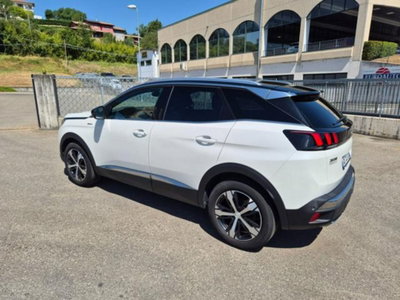 Peugeot 3008 BlueHDi 130 S&S EAT8 GT Line (8)