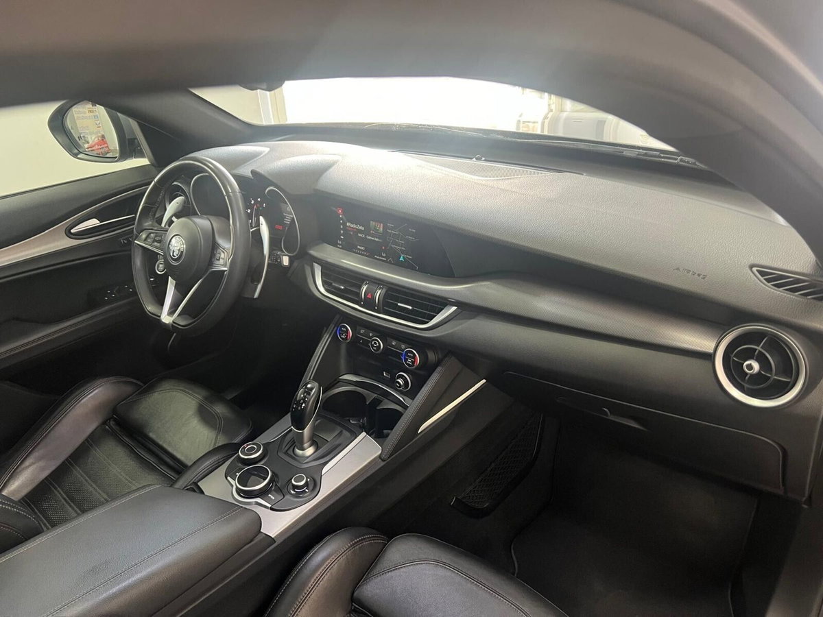 Alfa Romeo Stelvio Stelvio 2.2 Turbodiesel 210 CV AT8 Q4 Executive (17)