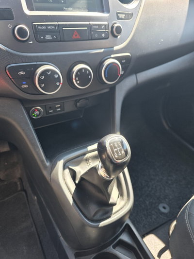 Hyundai i10 1.0 econext Gpl Connectline (10)
