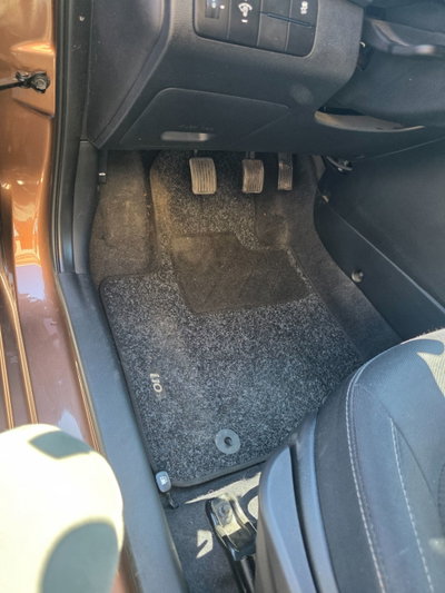 Hyundai i10 1.0 econext Gpl Connectline (14)