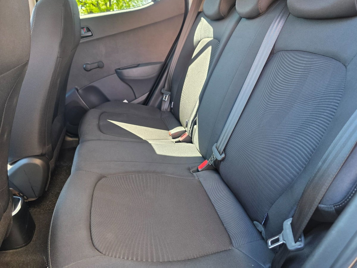 Hyundai i10 1.0 econext Gpl Connectline (16)