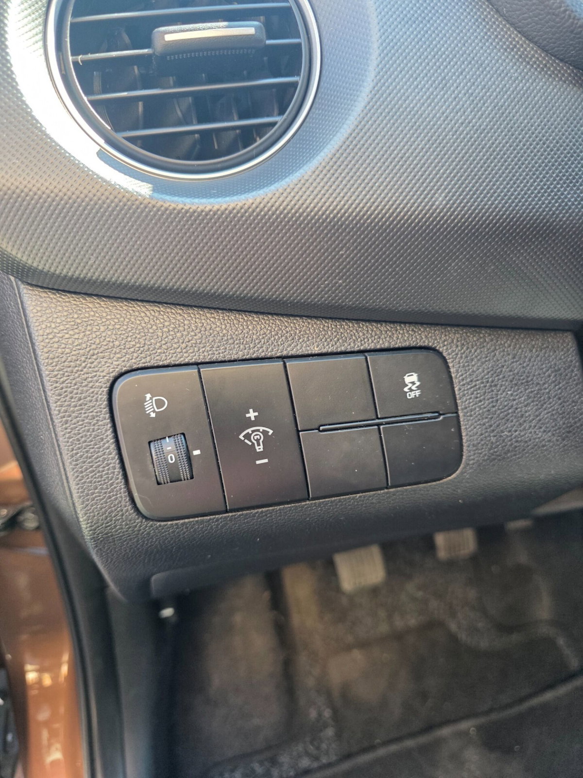 Hyundai i10 1.0 econext Gpl Connectline (7)