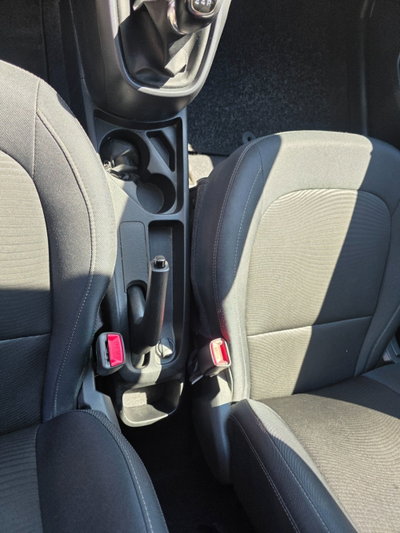 Hyundai i10 1.0 econext Gpl Connectline (8)