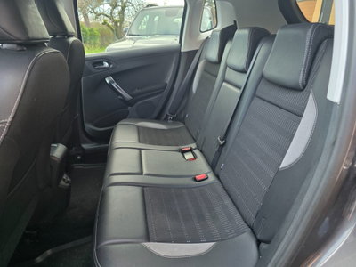 Peugeot 2008 100 Allure (17)