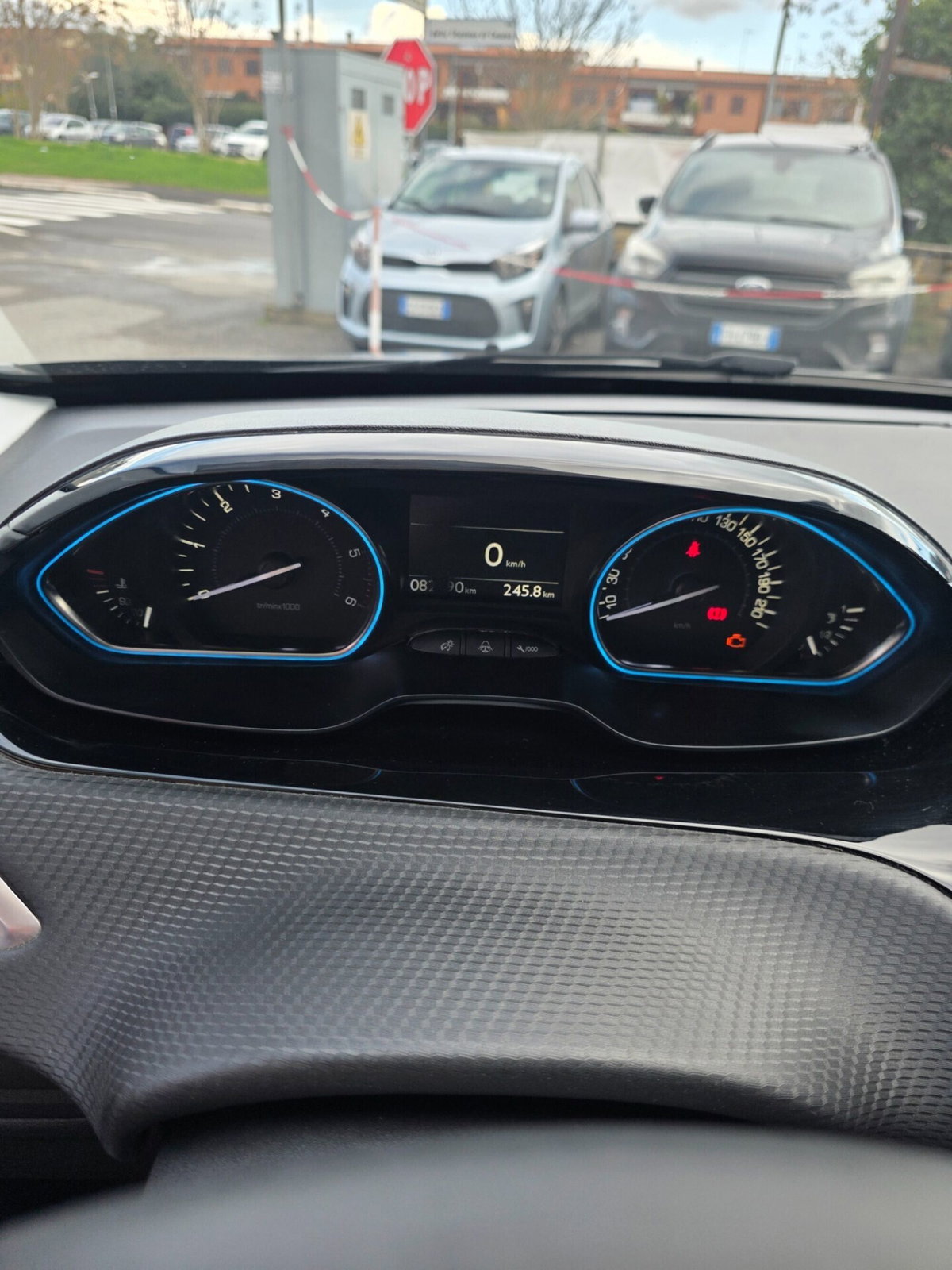 Peugeot 2008 100 Allure (7)