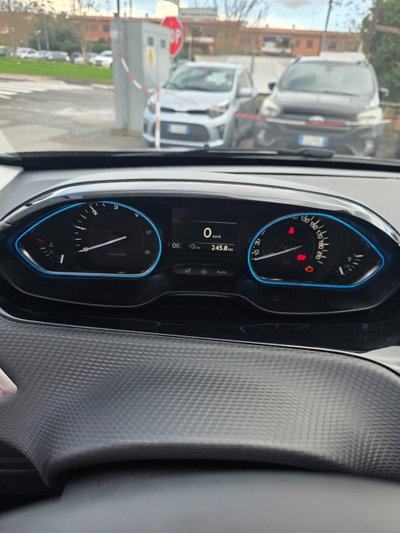 Peugeot 2008 100 Allure (7)