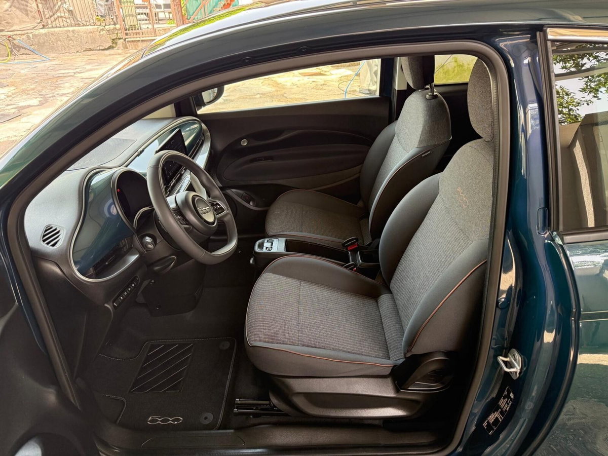 Fiat 500 Cabrio La Prima Cabrio 42 kWh (5)