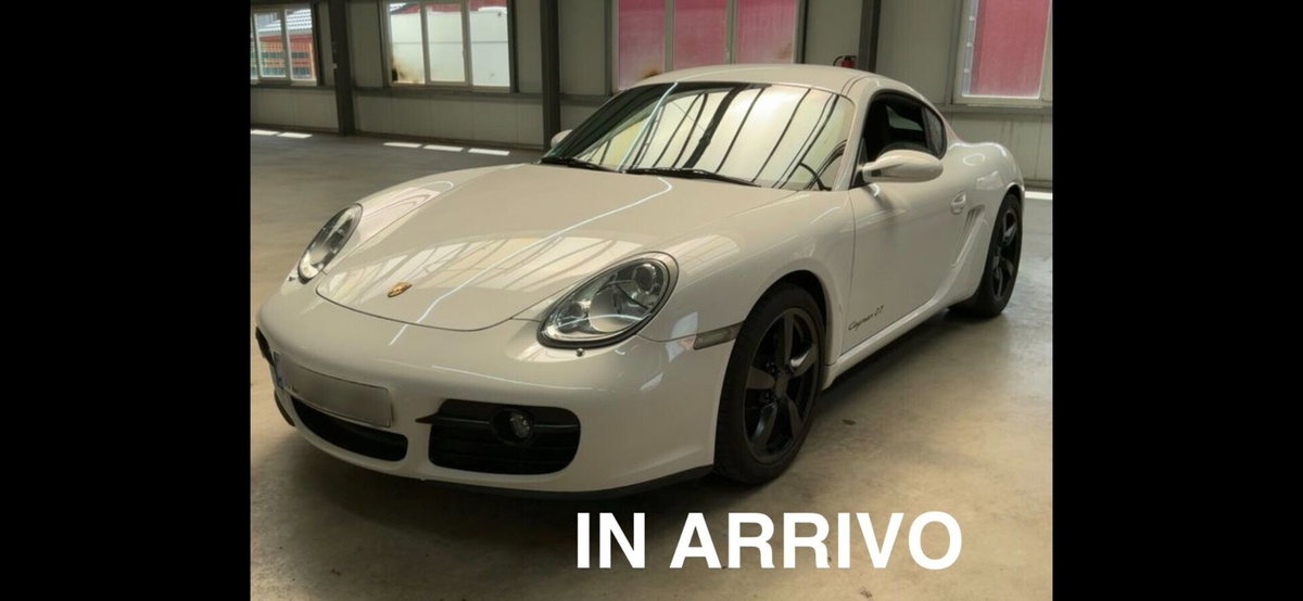 Porsche Cayman 2.7