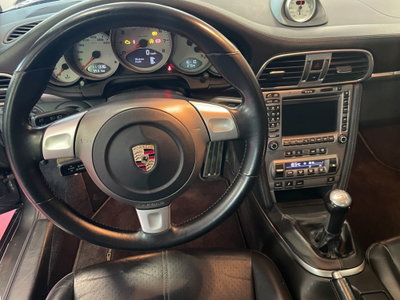 Porsche 911 Coupé Carrera 4S (11)