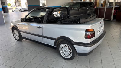 Volkswagen Golf Cabrio 1.6 cat Sport (5)