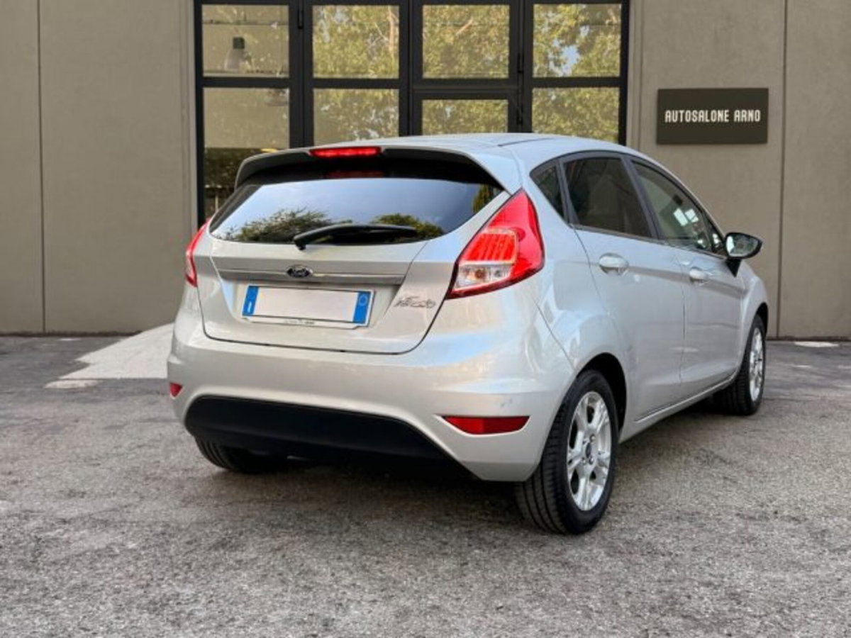 Ford Fiesta 1.0 80CV 5 porte Titanium (6)