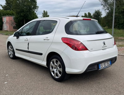 Peugeot 308 1.4 VTi 98CV 5p. Access (4)