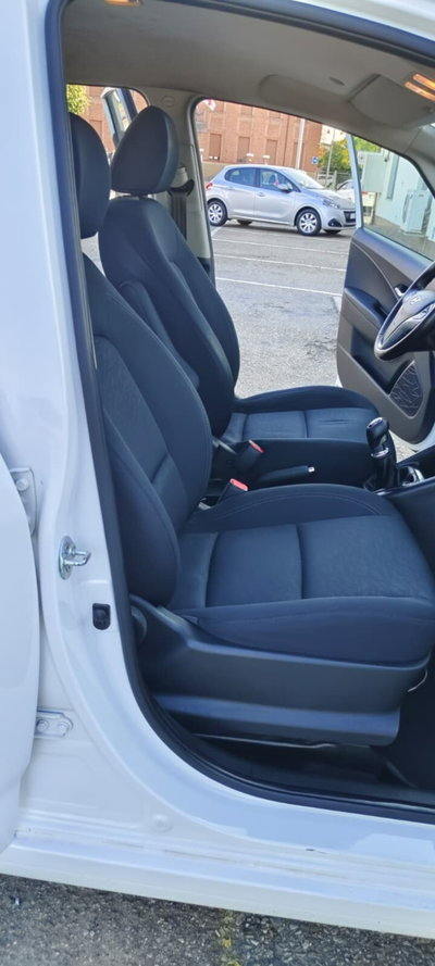 Hyundai ix20 1.6 126 CV Econext Comfort (12)