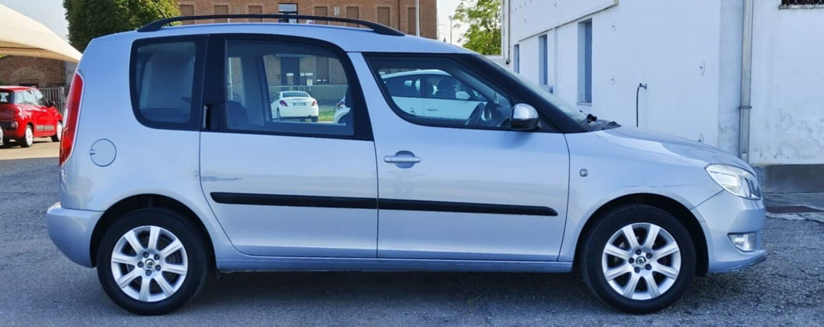 Skoda Roomster 12V 70CV Style (12)