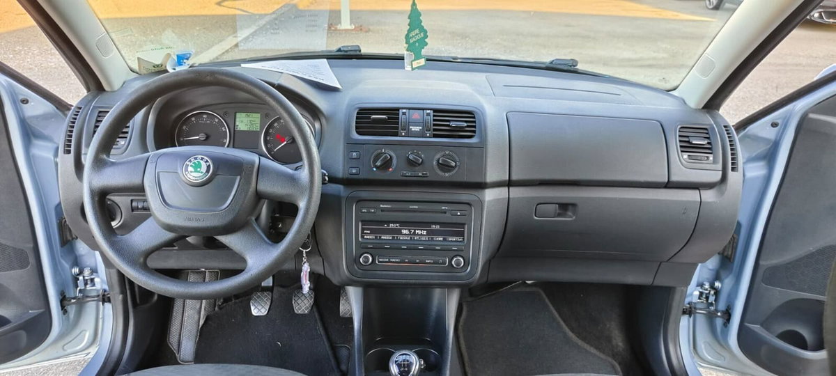 Skoda Roomster 12V 70CV Style (14)